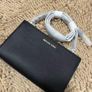 Michael Kors crossbody bag